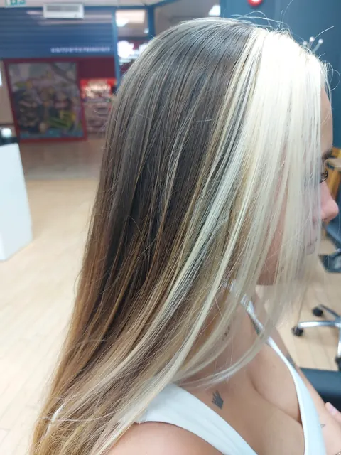 Blonde highlights on long straight hair